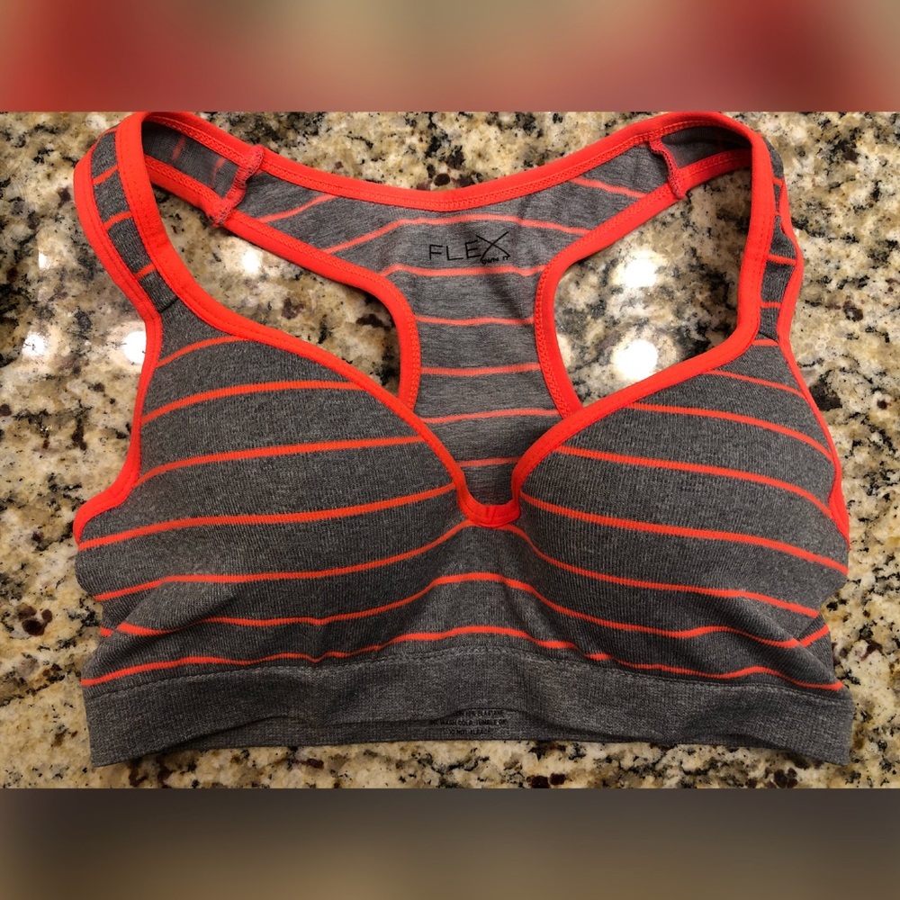 Push Up Sports Bra